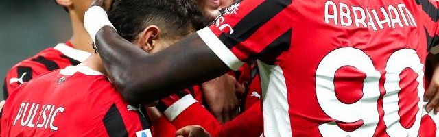 【意甲】5分钟连入3球登顶，AC米兰3比0莱切