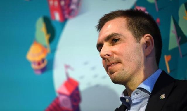 开云APP-拉姆：巴黎圣日耳曼？赢了政治输了球